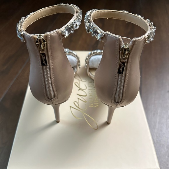 Jewel Badgley Mischka Heels - Picture 2 of 4